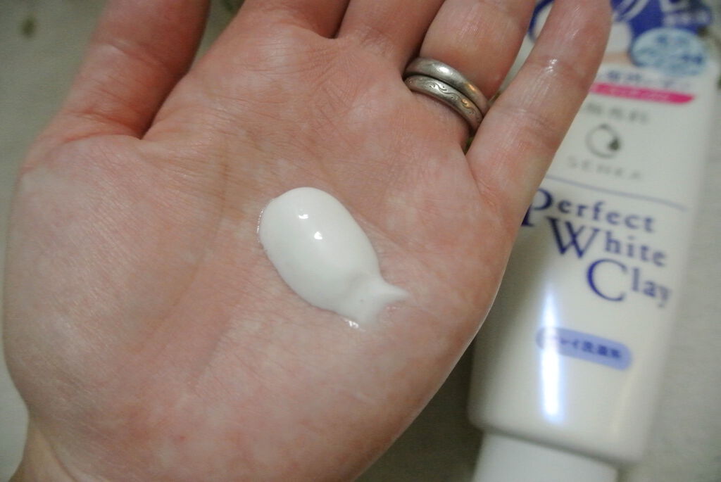 パーフェクトホワイトクレイ/SENKA（専科）/洗顔フォームを使ったクチコミ（1枚目）