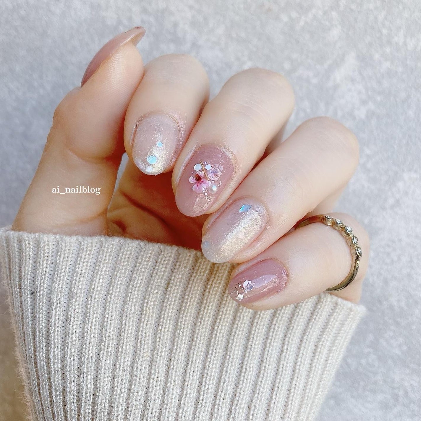 カラフルネイルズ/キャンメイク/マニキュアを使ったクチコミ(2枚目)