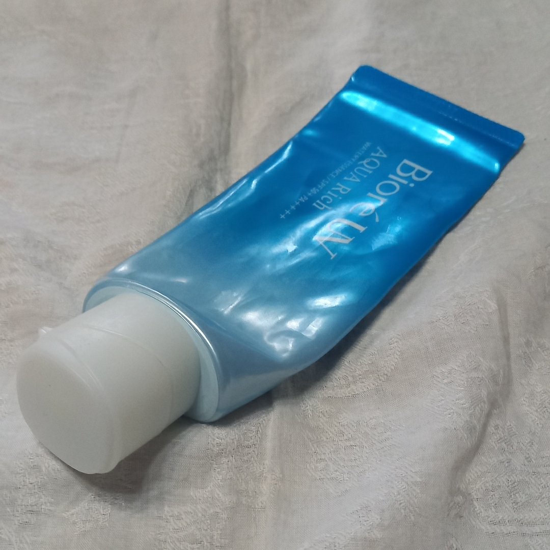 ビオレUV アクアリッチ ウォータリーエッセンス/ビオレ/日焼け止めローションを使ったクチコミ（1枚目）