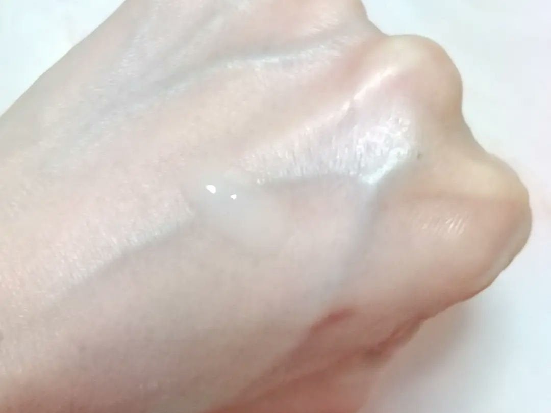 8x4 アロマスイッチ 涼感ネックジェル パリスブーケの香り/8x4/デオドラント・制汗剤を使ったクチコミ(2枚目)