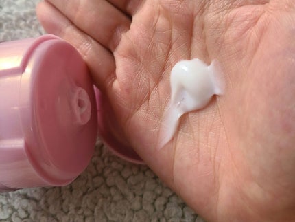 スーパーリッチシャイン ストレートビューティー うねりケアトリートメント/LUX/洗い流すヘアトリートメントを使ったクチコミ(3枚目)