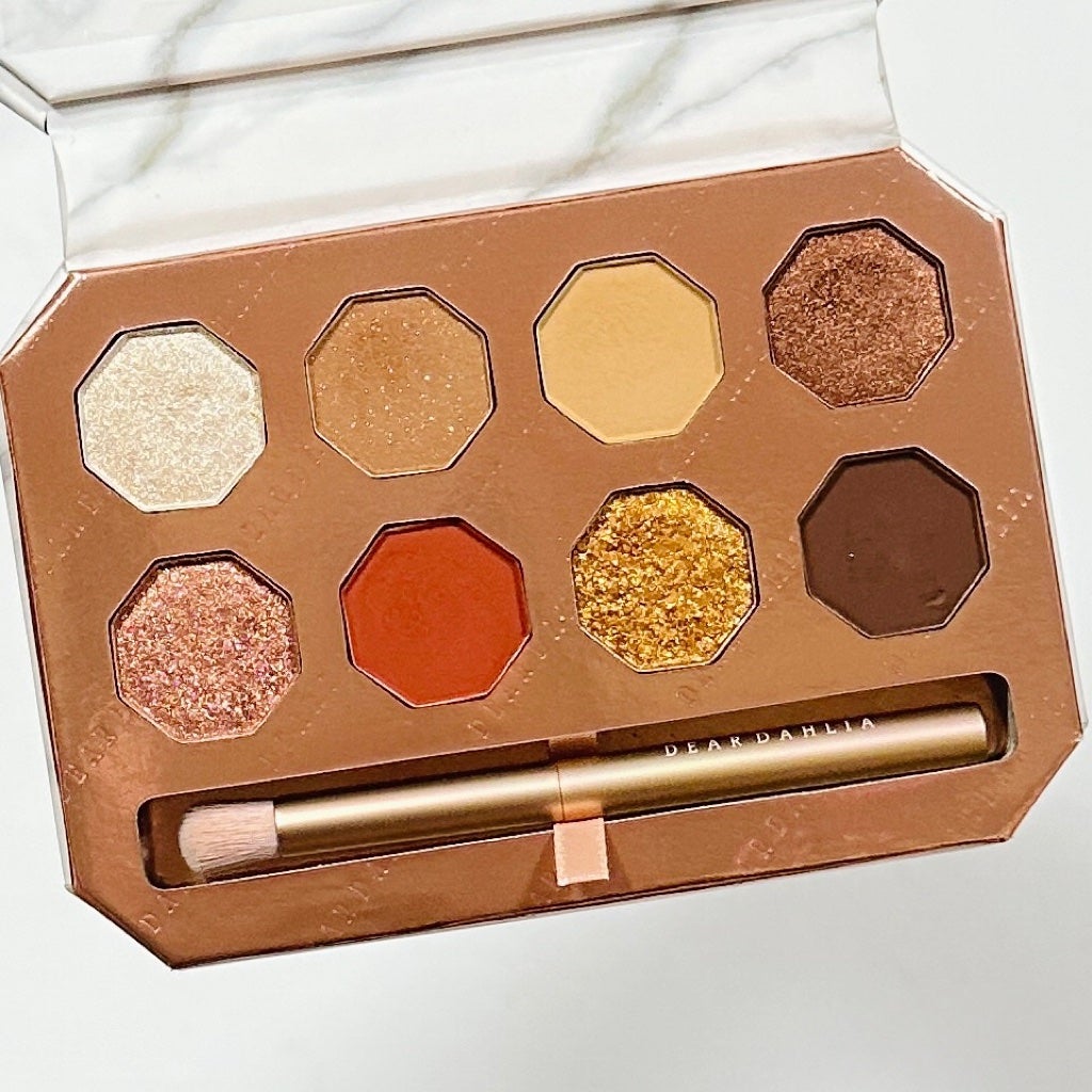 MESMERIZING MOMENT COLLECTION PALETTE/DEAR DAHLIA/アイシャドウパレットを使ったクチコミ(3枚目)