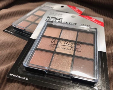 UR GLAM　BLOOMING EYE COLOR PALETTE/U R GLAM/アイシャドウパレットを使ったクチコミ（1枚目）