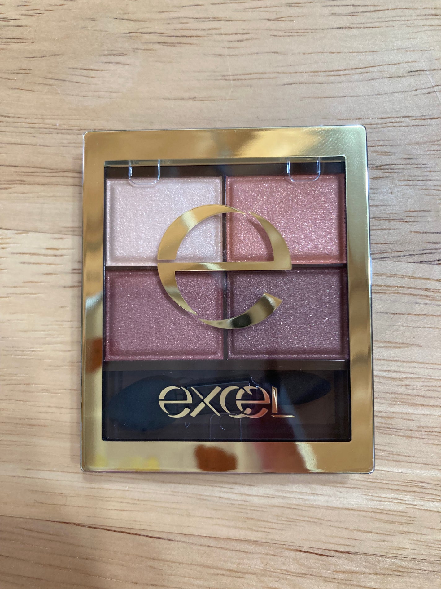 スキニーリッチシャドウ/excel/アイシャドウパレットを使ったクチコミ(1枚目)
