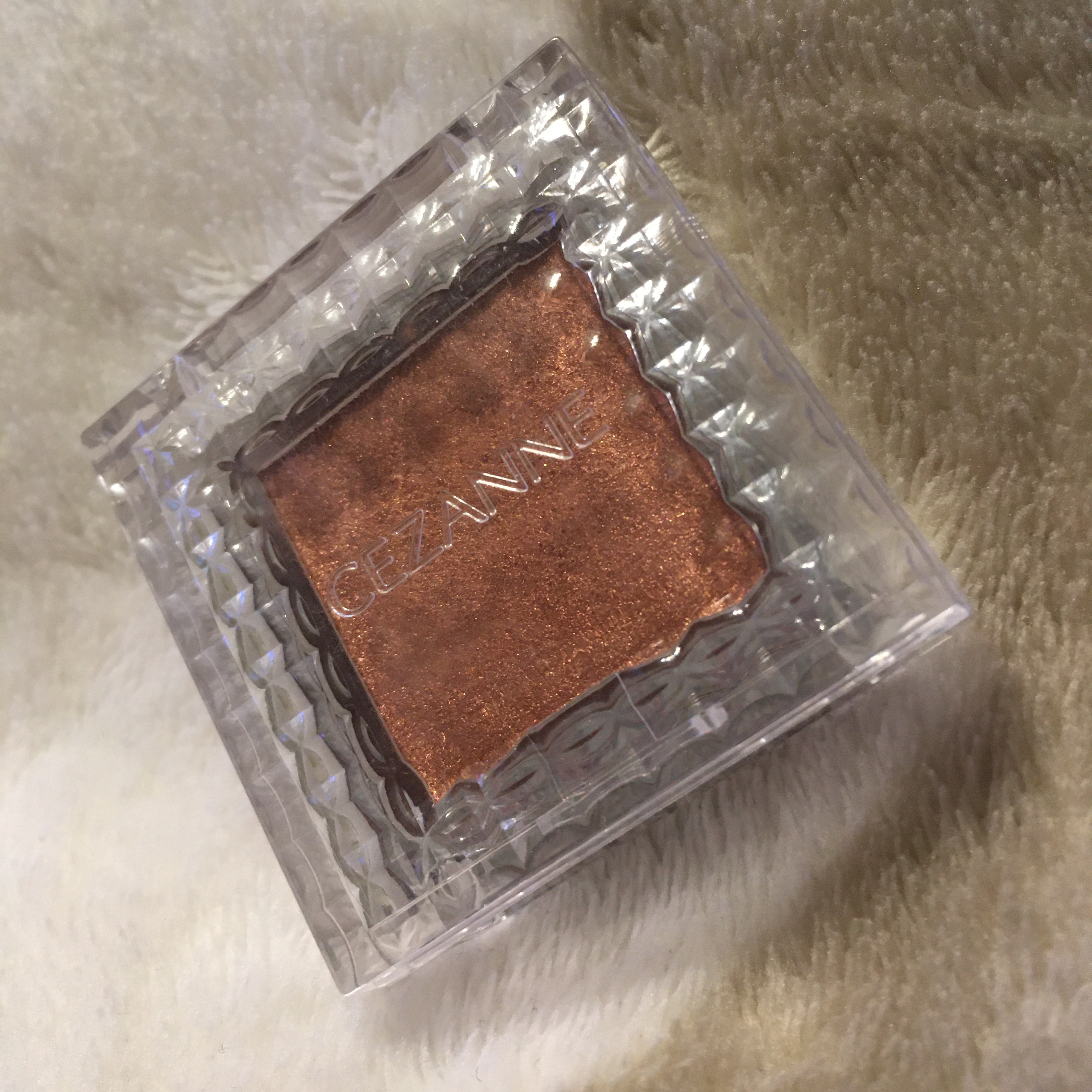 シングルカラーアイシャドウ/CEZANNE/単色アイシャドウを使ったクチコミ（1枚目）