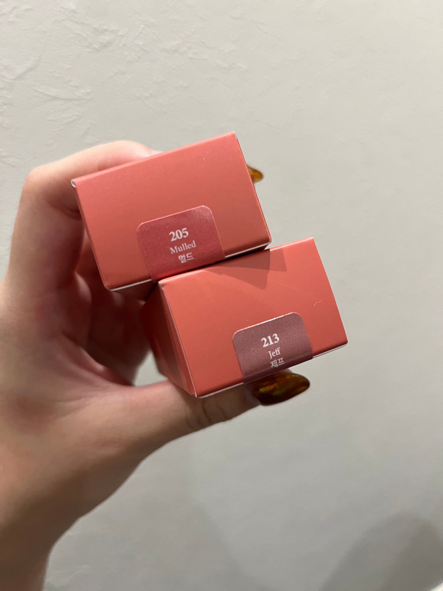 ボンディンググロウリップスティック/Laka/口紅を使ったクチコミ(1枚目)