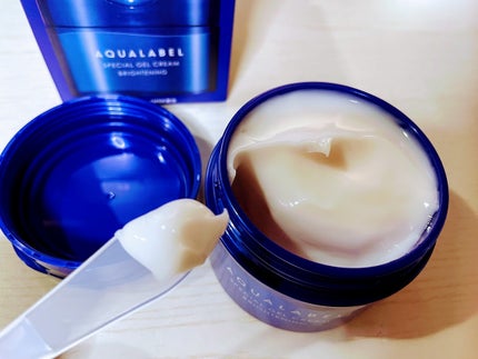 スペシャルジェルクリームA (ホワイト)(医薬部外品)/アクアレーベル/オールインワン化粧品を使ったクチコミ(2枚目)
