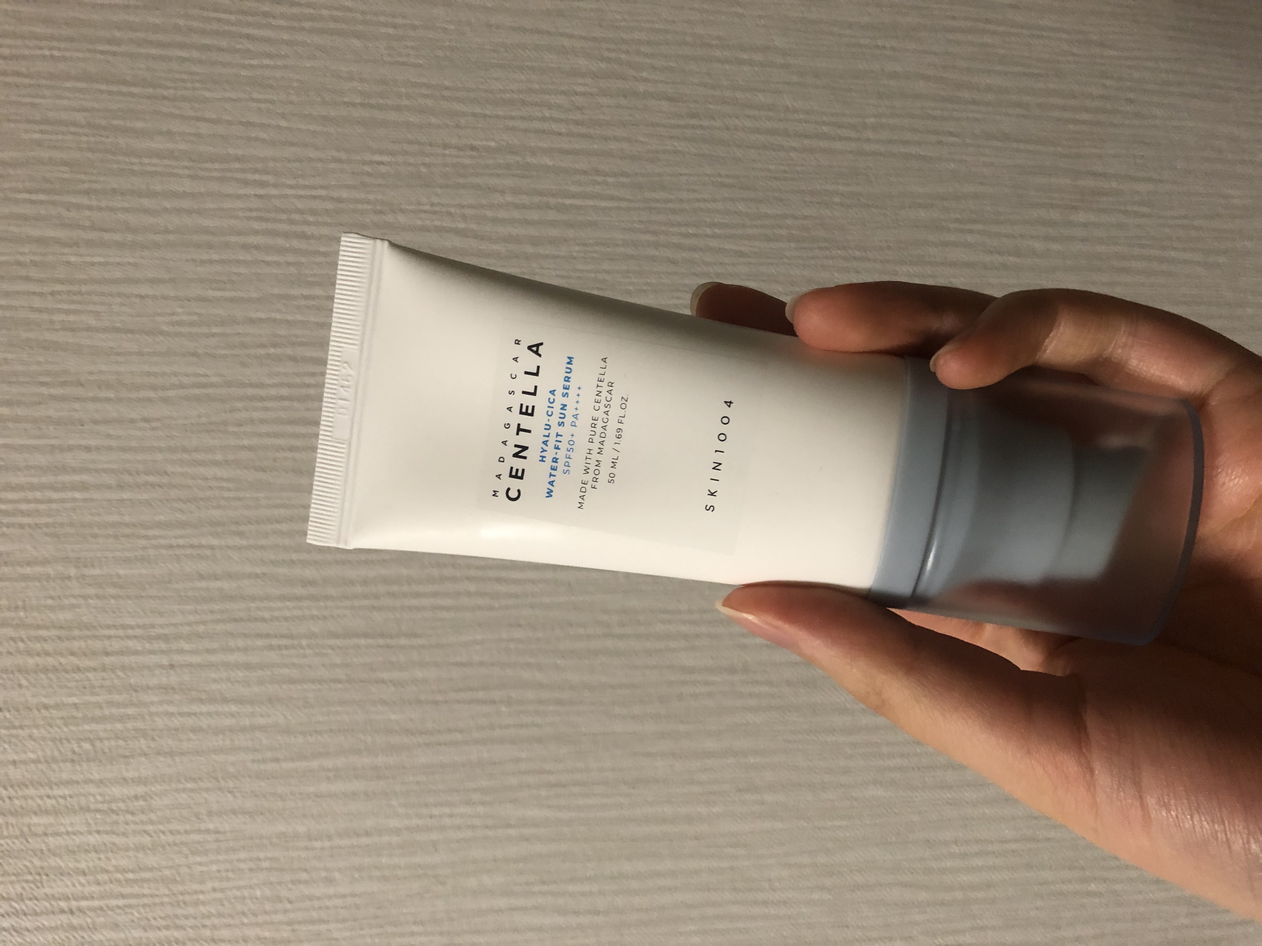 ヒアルーシカ ウォーターフィット サンセラム/SKIN1004/日焼け止めローションを使ったクチコミ（1枚目）