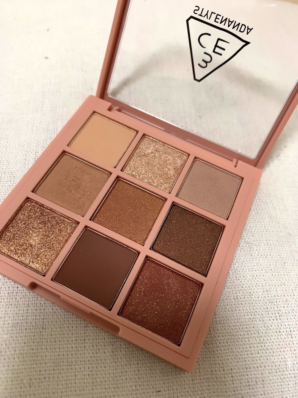 3CE マルチアイカラーパレット/3CE/アイシャドウパレットを使ったクチコミ（2枚目）