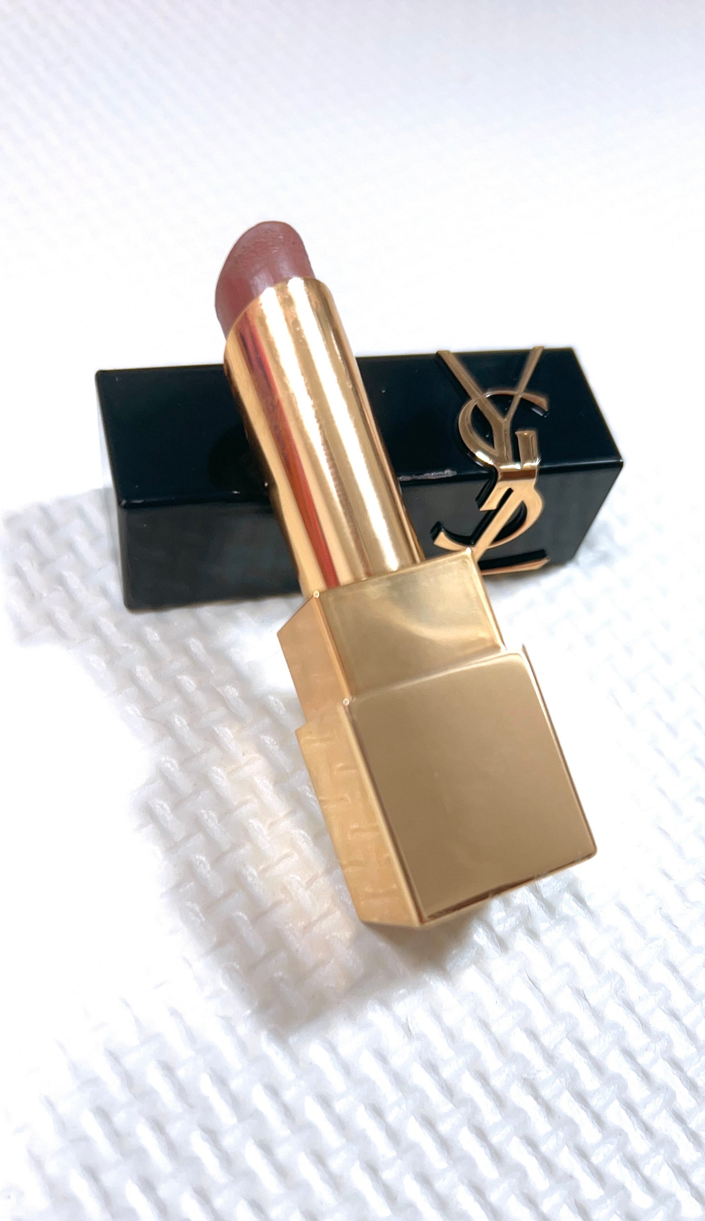 ルージュ ピュールクチュール ザ ボールド/YVES SAINT LAURENT BEAUTE/口紅を使ったクチコミ(1枚目)