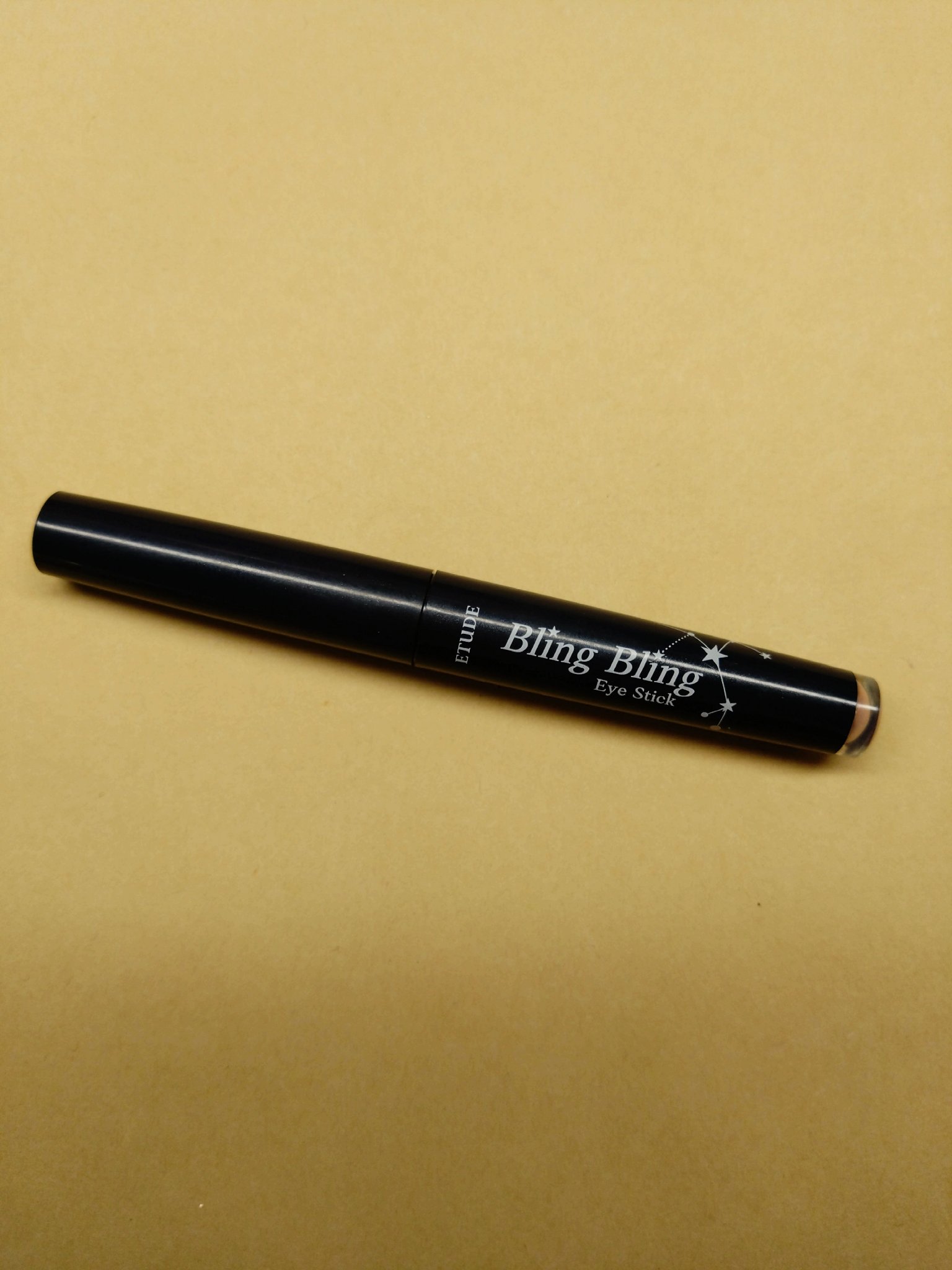 キラキラ アイシャドウ/ETUDE/スティックアイシャドウを使ったクチコミ（1枚目）