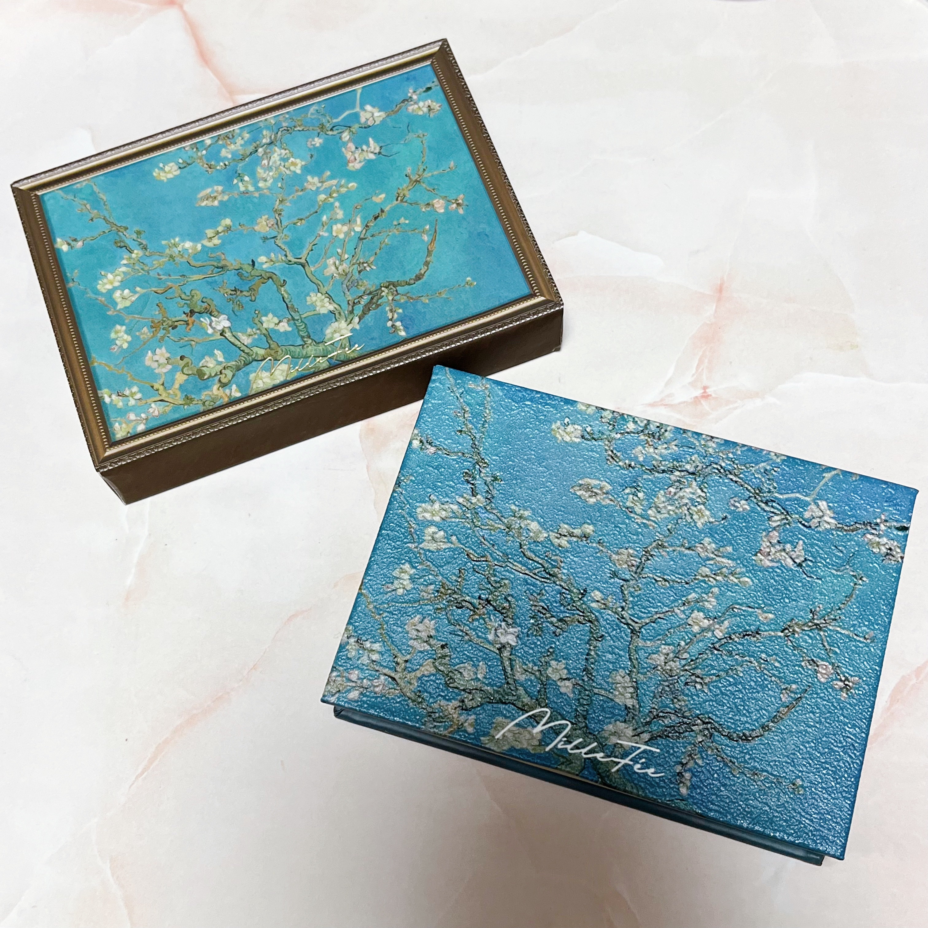 絵画アイシャドウパレット 09 花咲くアーモンドの木の枝/MilleFée/アイシャドウパレットを使ったクチコミ（2枚目）