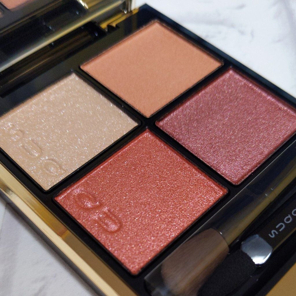 シグニチャー カラー アイズ/SUQQU/アイシャドウパレットを使ったクチコミ(4枚目)