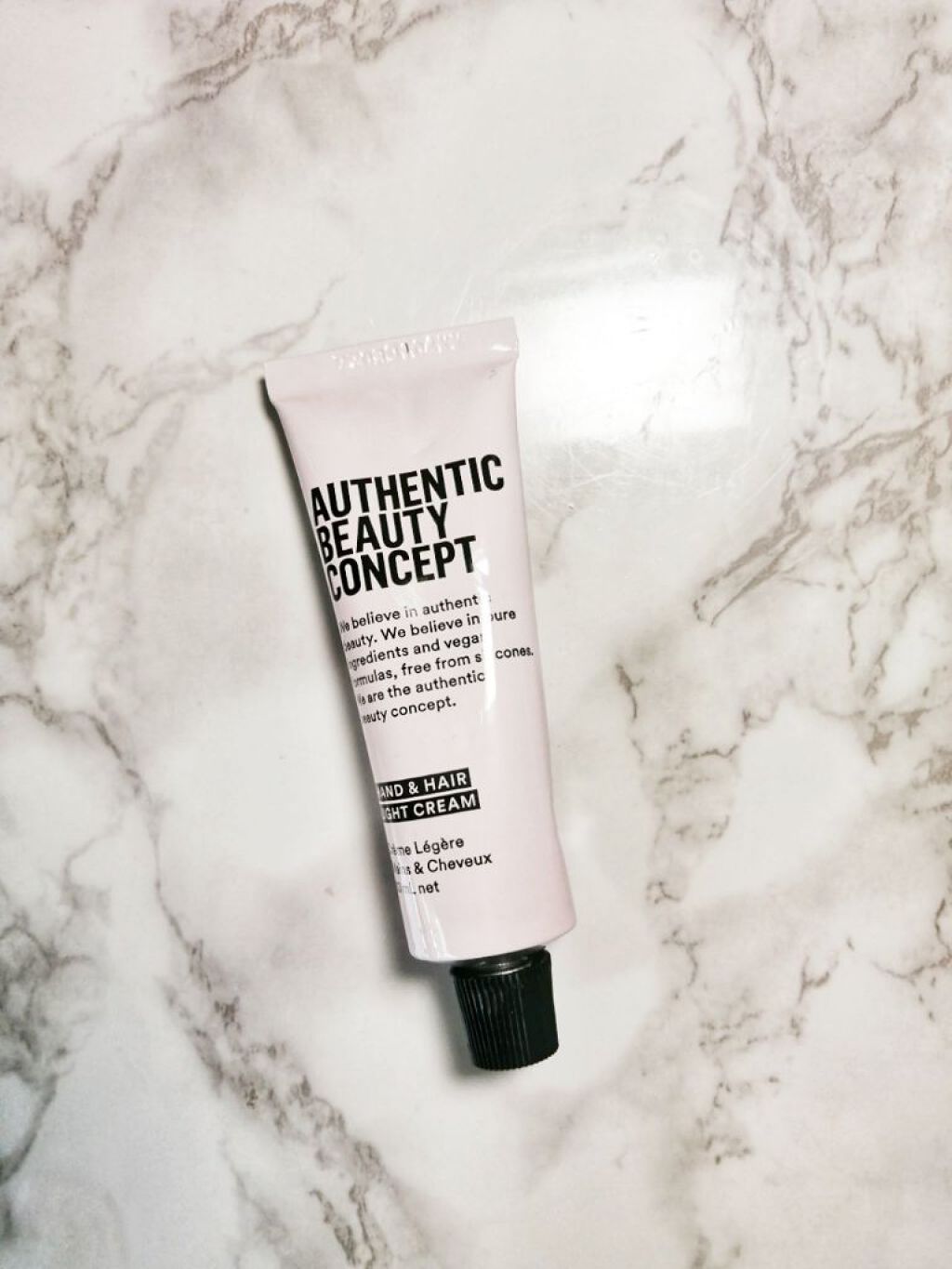 ハンド＆ヘア ライトセラム/AUTHENTIC BEAUTY CONCEPT/ハンドクリームを使ったクチコミ（1枚目）
