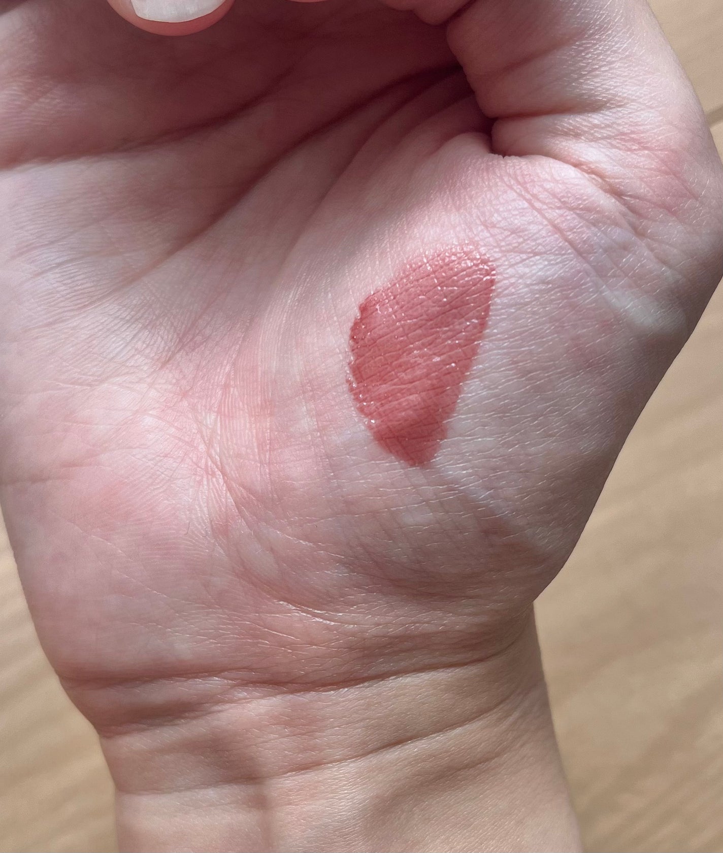 ローズ・パーフェクト・リキッド/GIVENCHY/口紅を使ったクチコミ(3枚目)