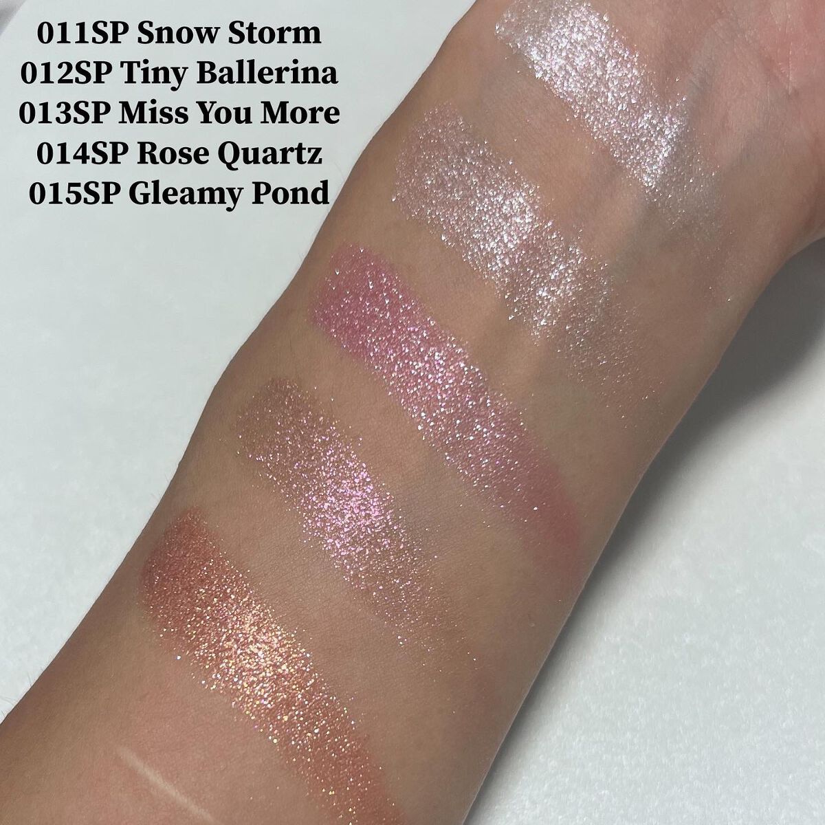 ADDICTION ザアイシャドウ　　スパークル　人気8色　24個おまとめ ADDICTIONのアイシャドウ アディクション ザ アイシャドウ