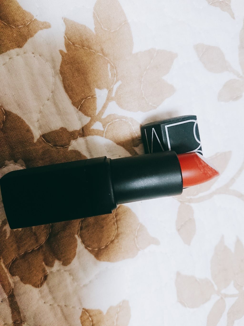 リップスティック(旧)/NARS/口紅を使ったクチコミ（1枚目）
