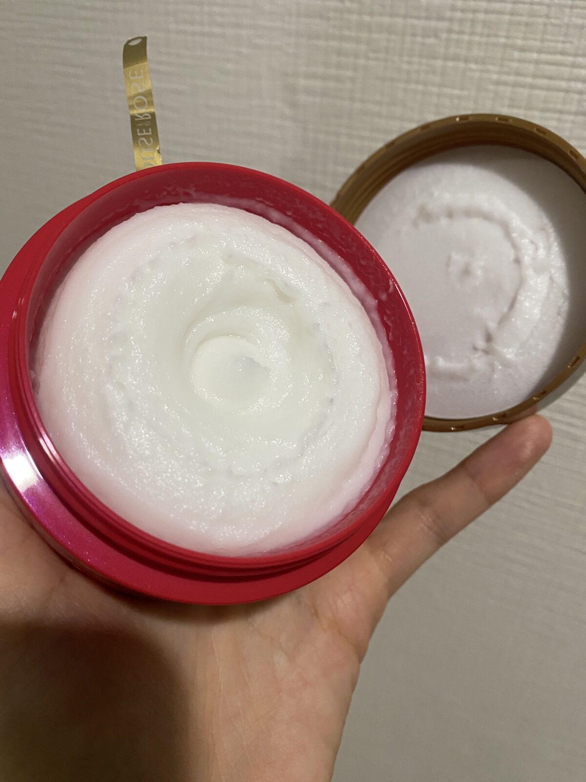 ウィンタープレジャー スノーボディクリーム/ハウス オブ ローゼ/ボディクリームを使ったクチコミ（3枚目）