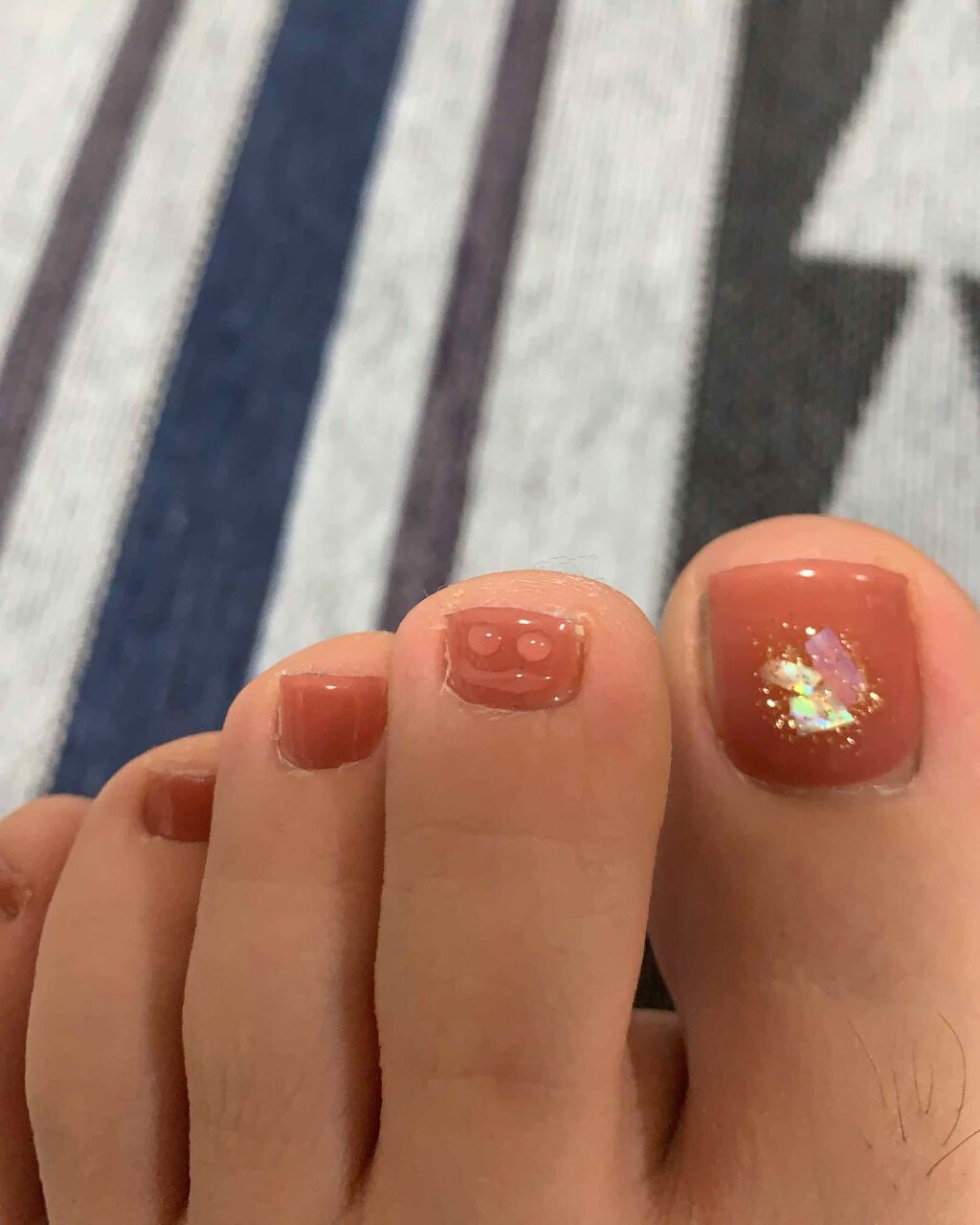 セミキュアジェルネイル(ペディキュア)/ohora/ネイルシールを使ったクチコミ(2枚目)