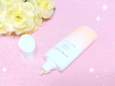 🌸BENEFIQUE クリア UV エッセンス🌸
❁
❁

🎀使い切り🎀

しっとりとした使い心地です🌼
香りが良くて日やけ止め独特の匂いもなくて
使いやすかったです🧸💕

冷房が効く場所や乾燥に働きの