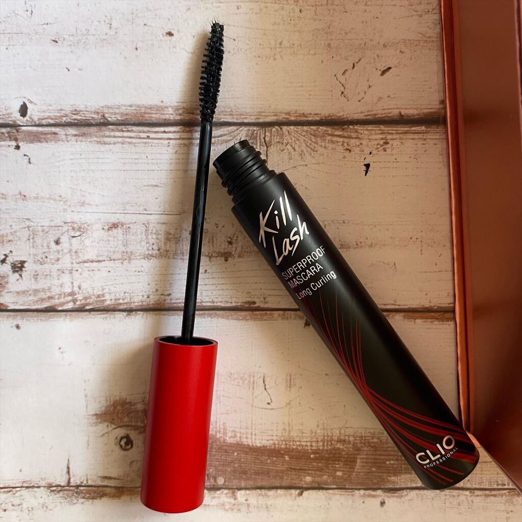 coral_rouge_9k0j on LIPS 「CLIOのクリスマスコフレ毎日活躍アイシャドウ捨て色なし全部可..」(4枚目)