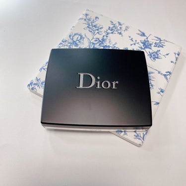 【旧】サンク クルール クチュール 729 ローザ ムタビリス/Dior/パウダーアイシャドウを使ったクチコミ（2枚目）