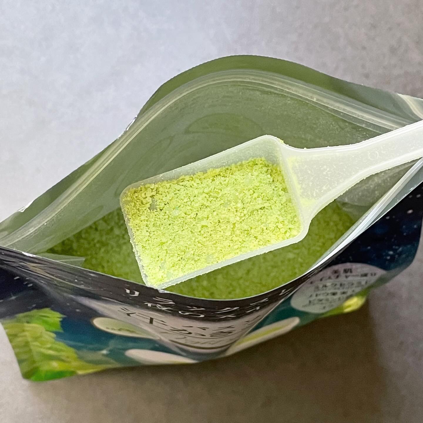 汗かきエステ気分　シャルドネティーの香り/マックス/無機塩系入浴剤を使ったクチコミ（2枚目）