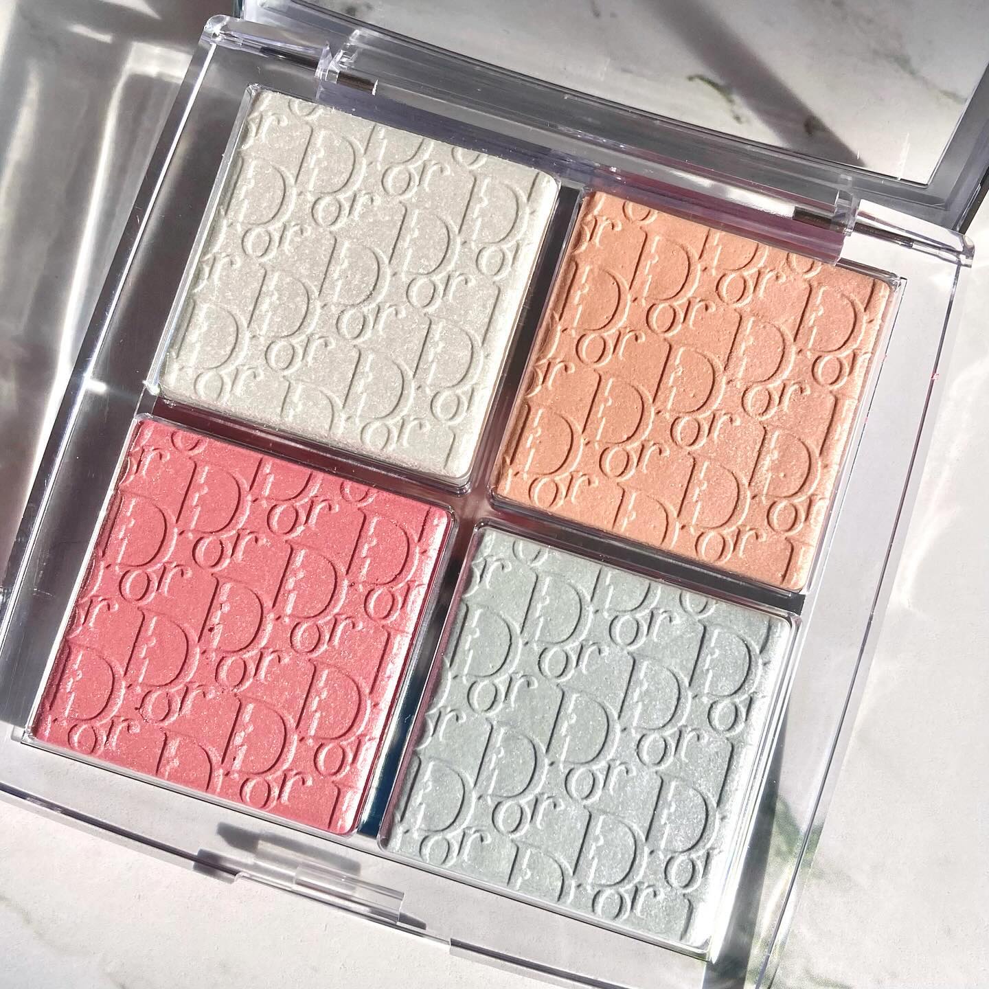 ディオール バックステージ フェイス グロウ パレット/Dior/ハイライトを使ったクチコミ（2枚目）