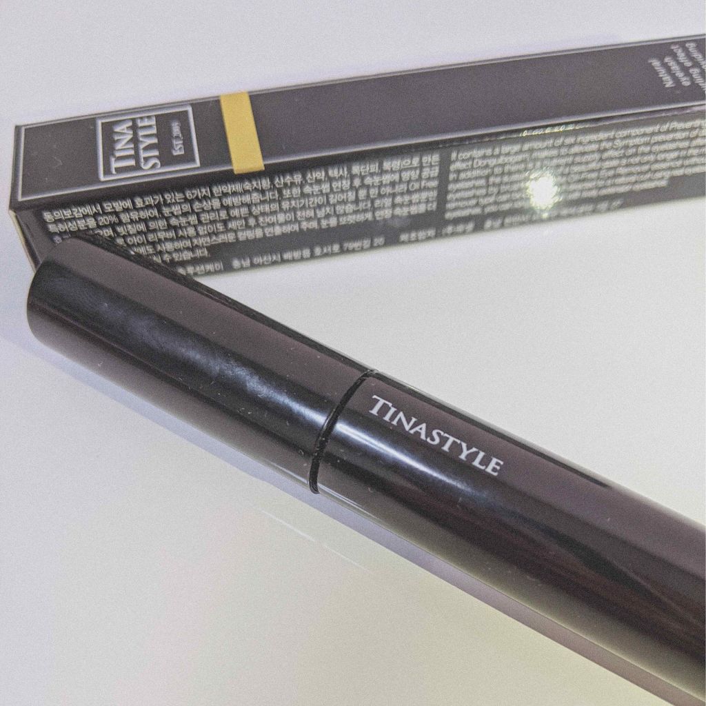 MOSCHINO×TONYMOLY バックジェルBTシュプリームマットライナー/TONYMOLY/リキッドアイライナーを使ったクチコミ（2枚目）