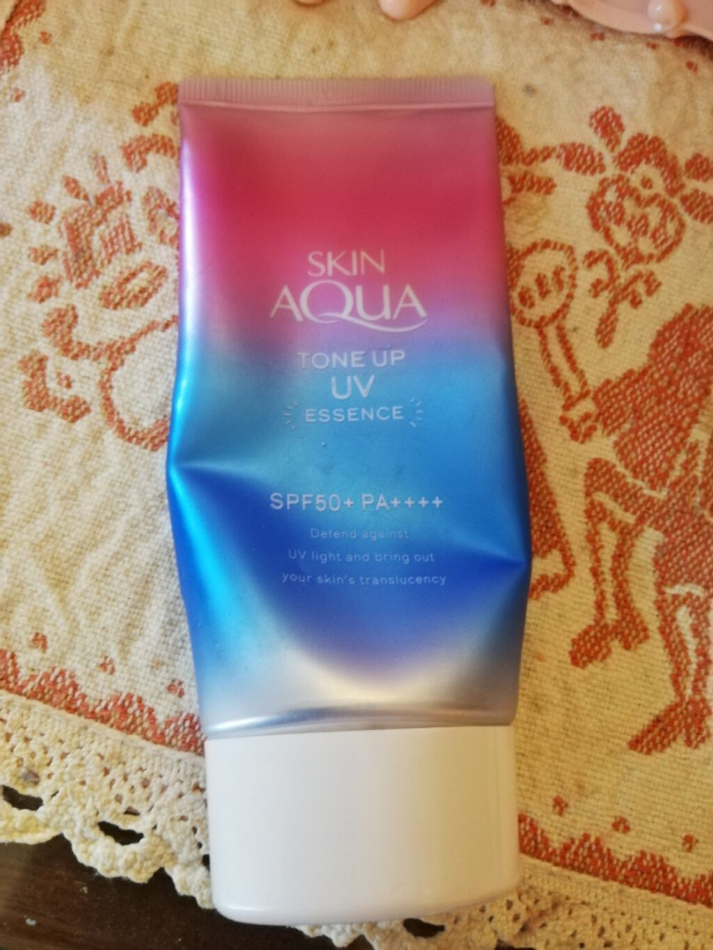 スキンアクア トーンアップUVエッセンス/スキンアクア/日焼け止めクリームを使ったクチコミ(1枚目)