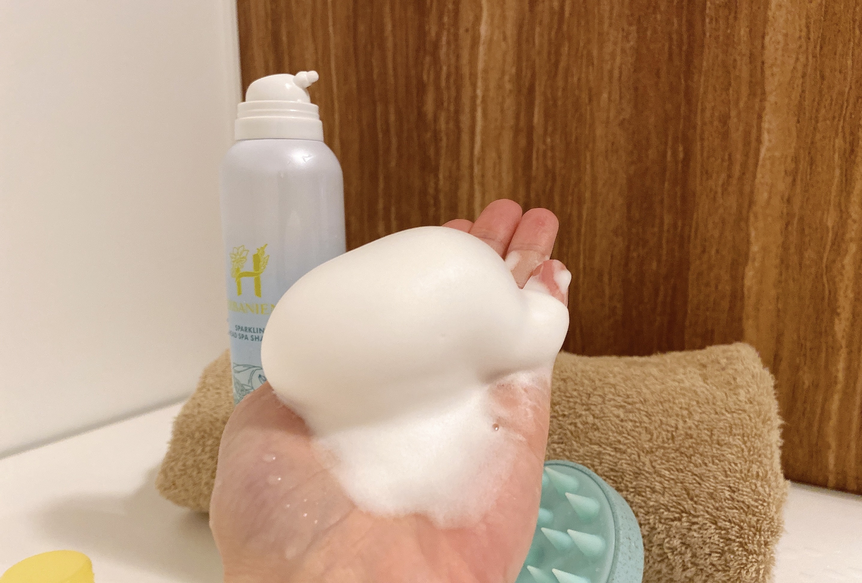 ハーバニエンス　炭酸ヘッドスパシャンプー_バニスパ/HERBANIENCE/市販シャンプーを使ったクチコミ（2枚目）