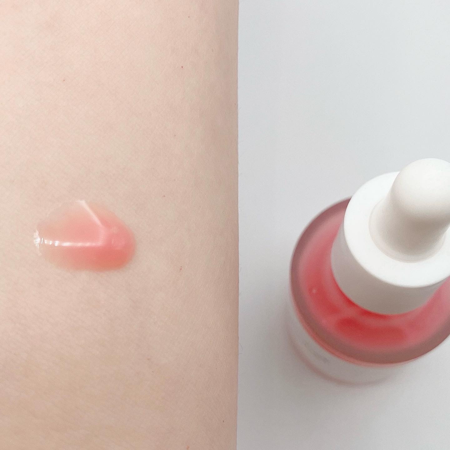 PDRNピンクアンプル PDRN 10,000ppm配合/MEDICUBE/美容液を使ったクチコミ（3枚目）