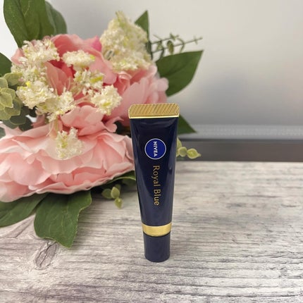 ニベア ロイヤルブルーリップ 濃密美容ケア/ニベア/リップ美容液を使ったクチコミ(2枚目)