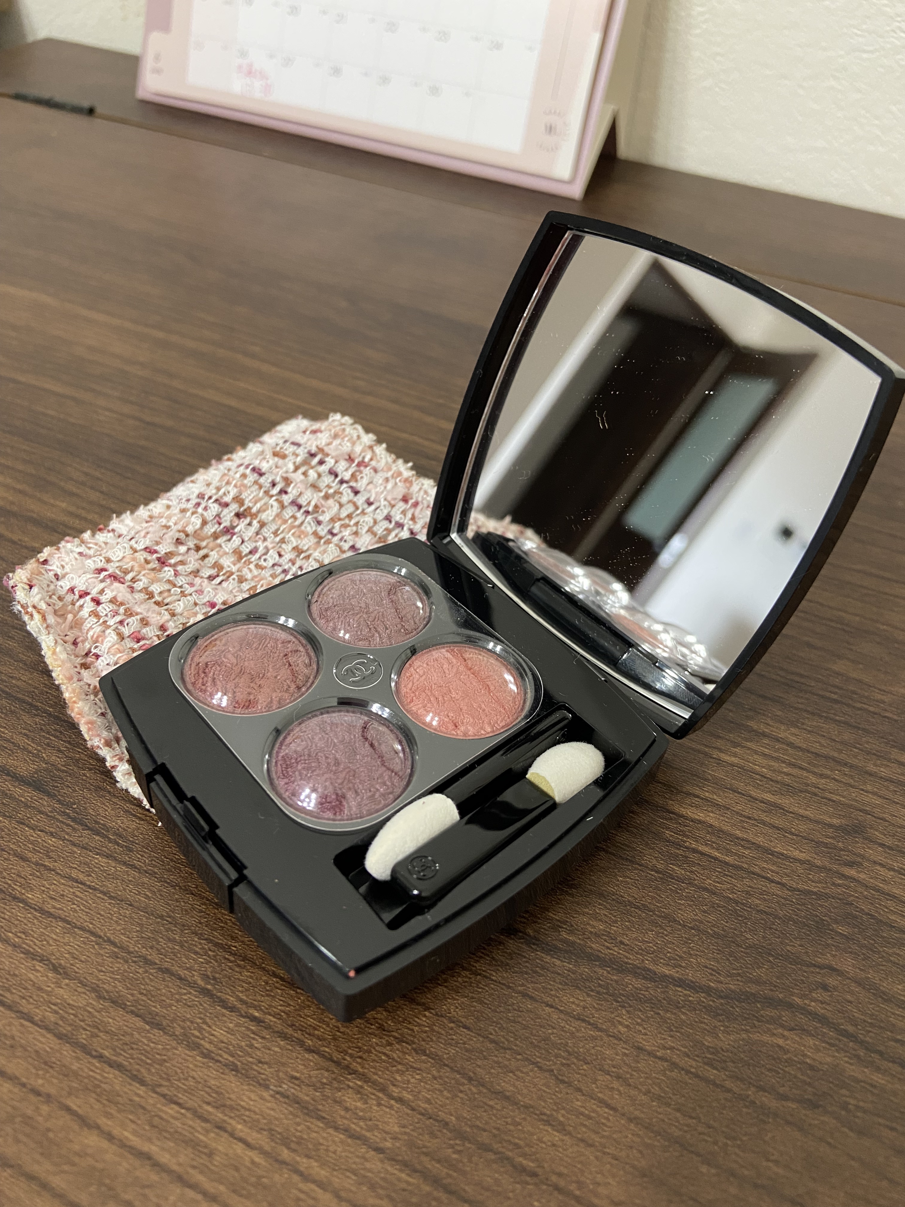 レ キャトル オンブル ツイード/CHANEL/アイシャドウパレットを使ったクチコミ（1枚目）