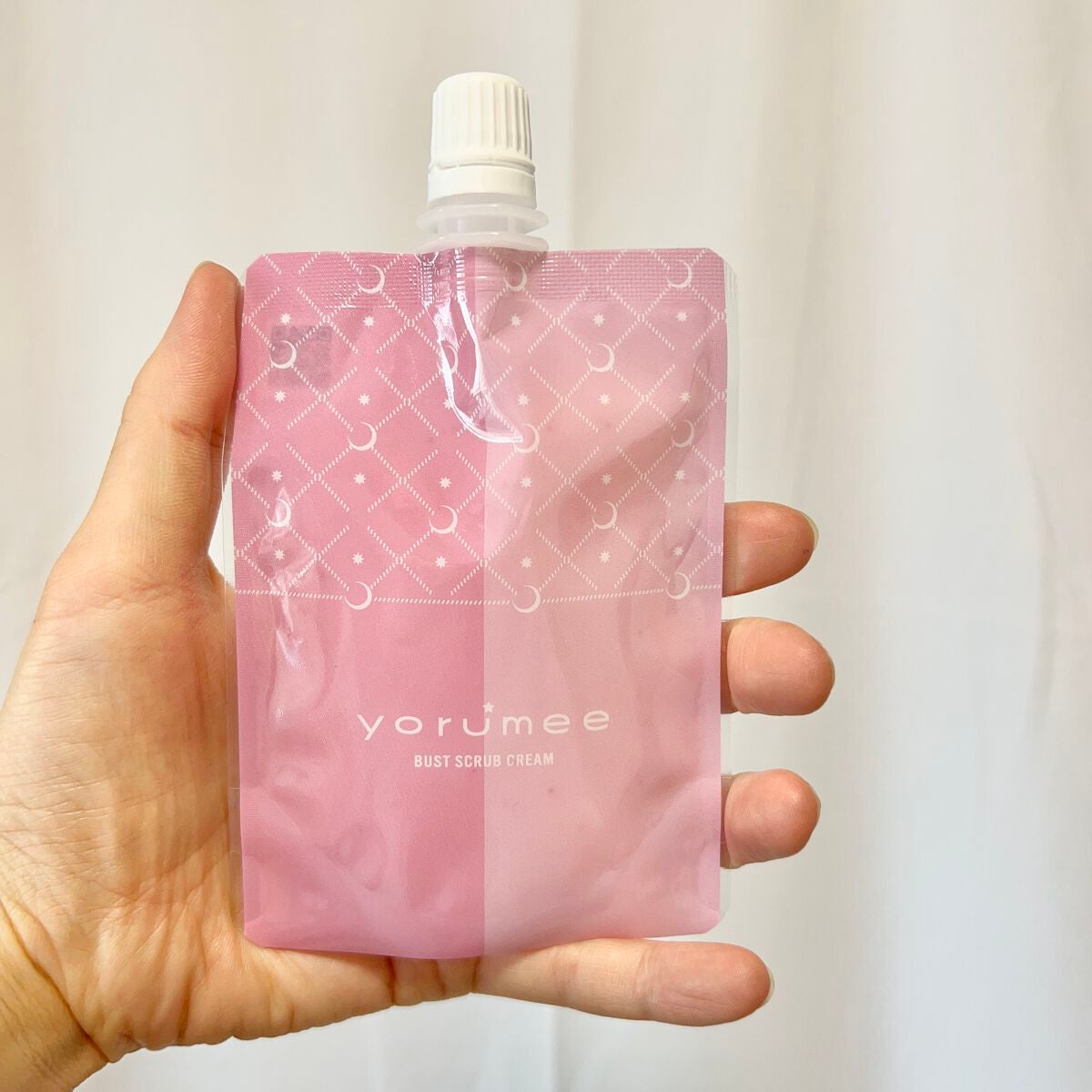 バストスクラブクリーム/yorumee/バスト・ヒップケアを使ったクチコミ(1枚目)