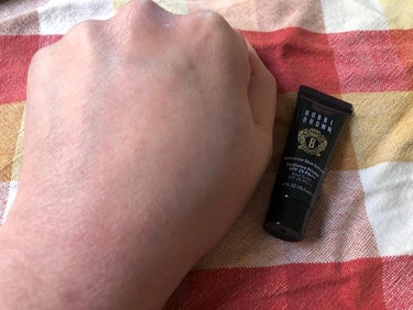 インテンシブ スキン セラム ラディアンス プライマー/BOBBI BROWN/化粧下地を使ったクチコミ（3枚目）