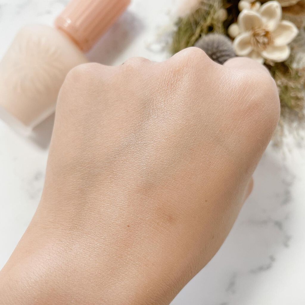 モイスチュアライジング ファンデーション プライマー/PAUL & JOE BEAUTE/化粧下地を使ったクチコミ（3枚目）