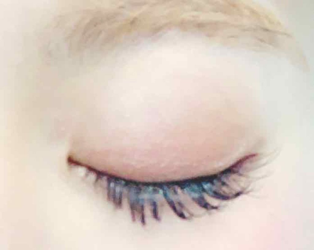 トーンアップアイシャドウ/CEZANNE/アイシャドウパレットを使ったクチコミ（3枚目）