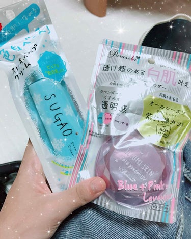 💗透明感色白肌💗
初投稿です！！気になっていた商品を色々ゲットしたので、レビューしてみたいと思います！

今回レビューするのは
💎SUGAO スノーホイップクリーム
💎パラソーラ イルミスキン フェイス