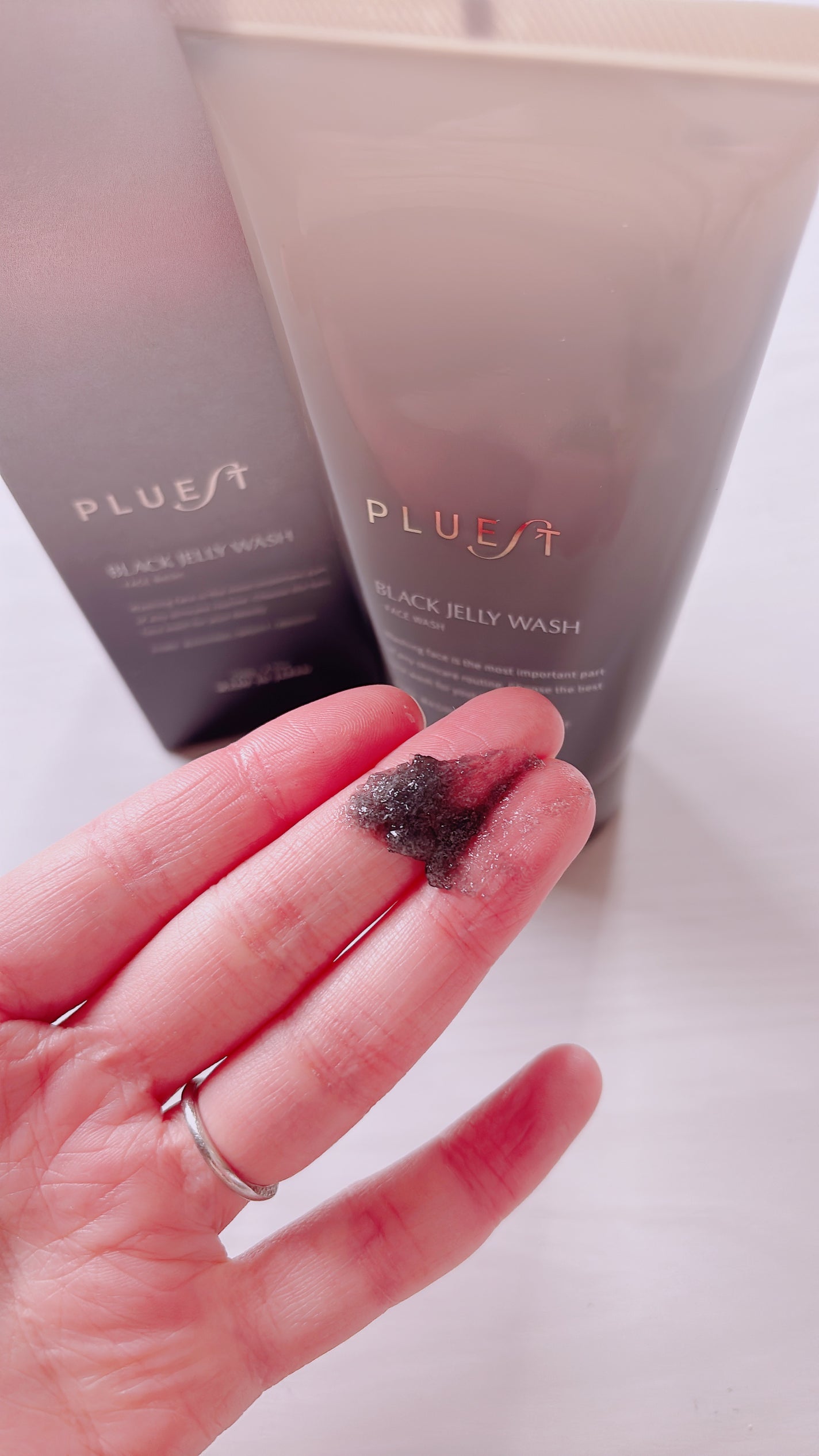 BLACK JELLY WASH(ブラックジェリーウォッシュ)/PLUEST/その他洗顔料を使ったクチコミ(3枚目)