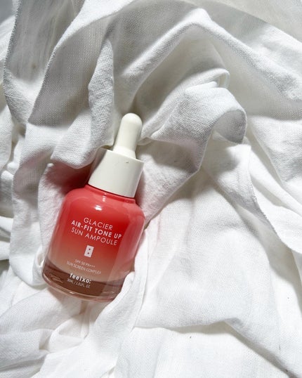 ピルソ グラシアエアフィットトーンアップサンアンプル SPF50 PA+++/feelxo/化粧下地を使ったクチコミ(2枚目)