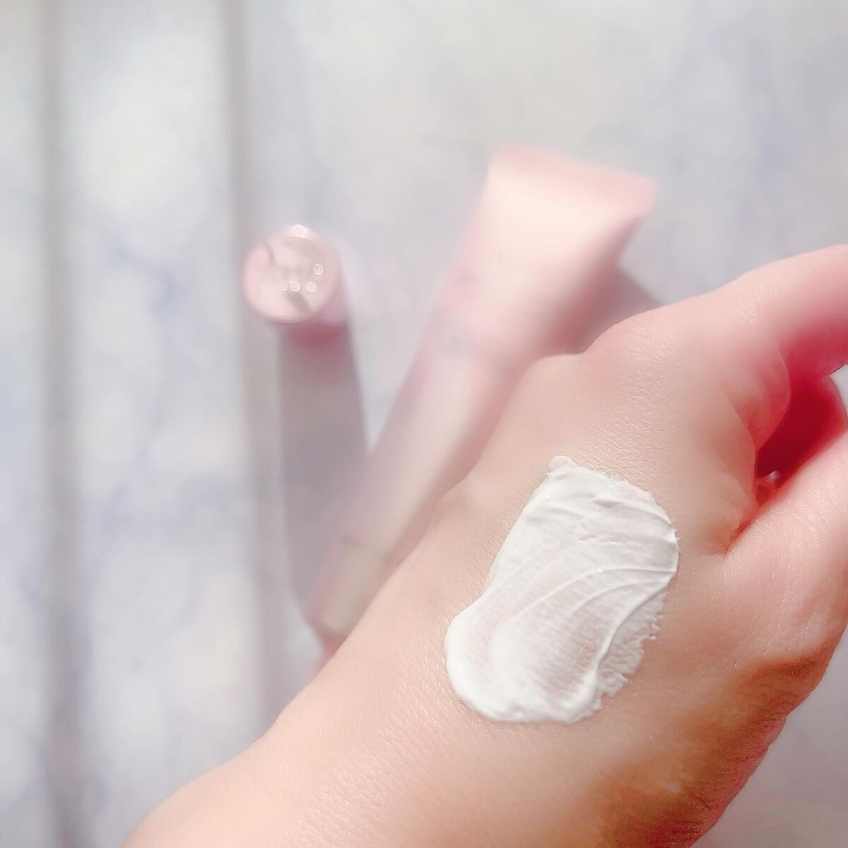 ブライト フォーカス リアル アイクリーム フォーフェイス/AHC/アイケア・アイクリームを使ったクチコミ（3枚目）