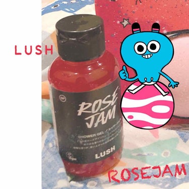 LUSHのROSE JAMをプレゼントに頂きました🥰

え、、これ生産終了してるん！？
びっくり笑
髪にも体にも使えるので両方使ってみました！
髪はシャンプーよりは軋む感じがあったのですがトリートメント