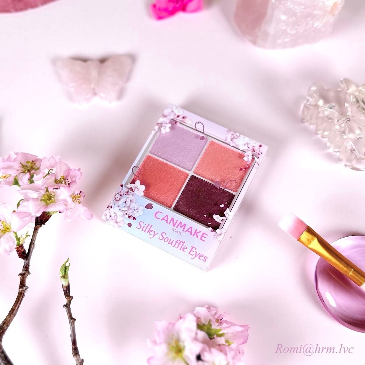 シルキースフレアイズ/キャンメイク/アイシャドウパレットを使ったクチコミ(1枚目)