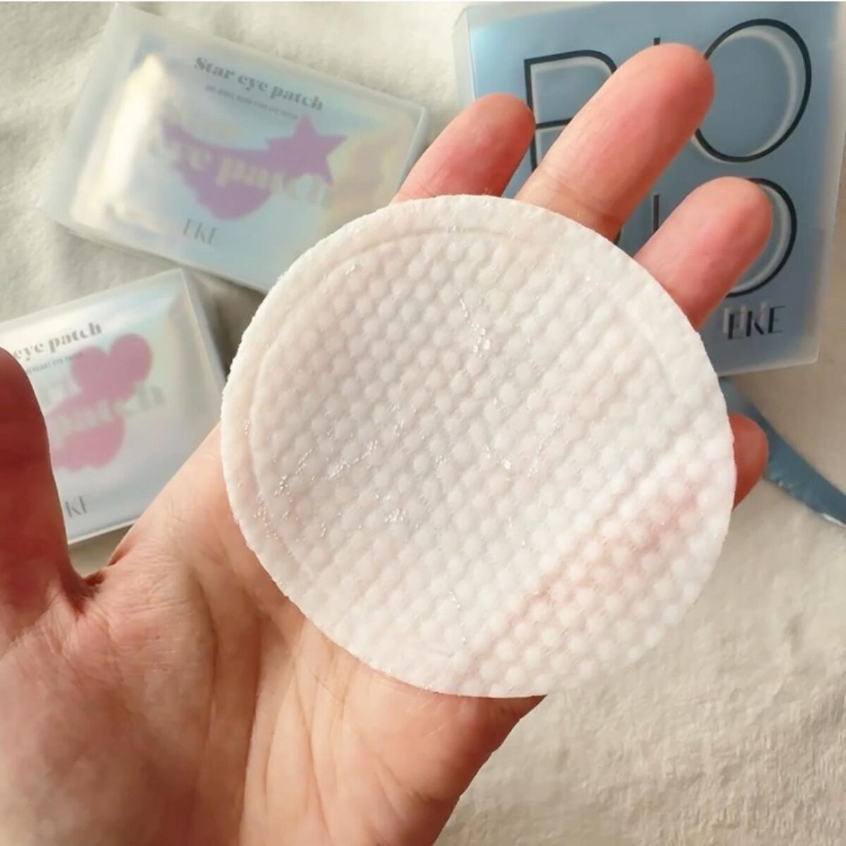 ジュエルビームハートアイパッチ/EKE/アイケア・アイクリームを使ったクチコミ（3枚目）