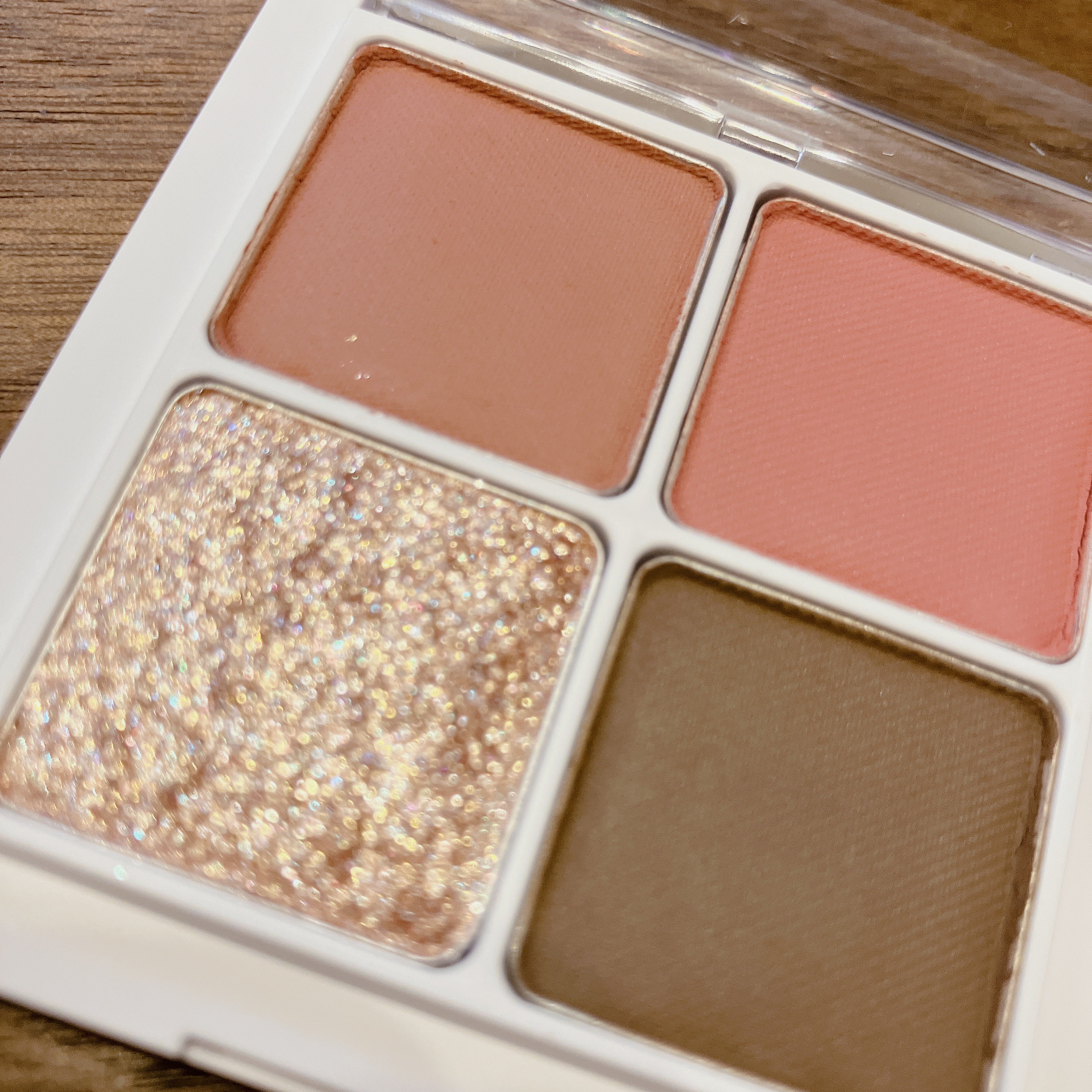 インフィニティフラター 3 レッドムーン/S2ND/アイシャドウパレットを使ったクチコミ（2枚目）