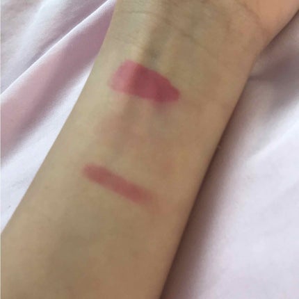 ラスティンググロスリップ/CEZANNE/口紅を使ったクチコミ(4枚目)