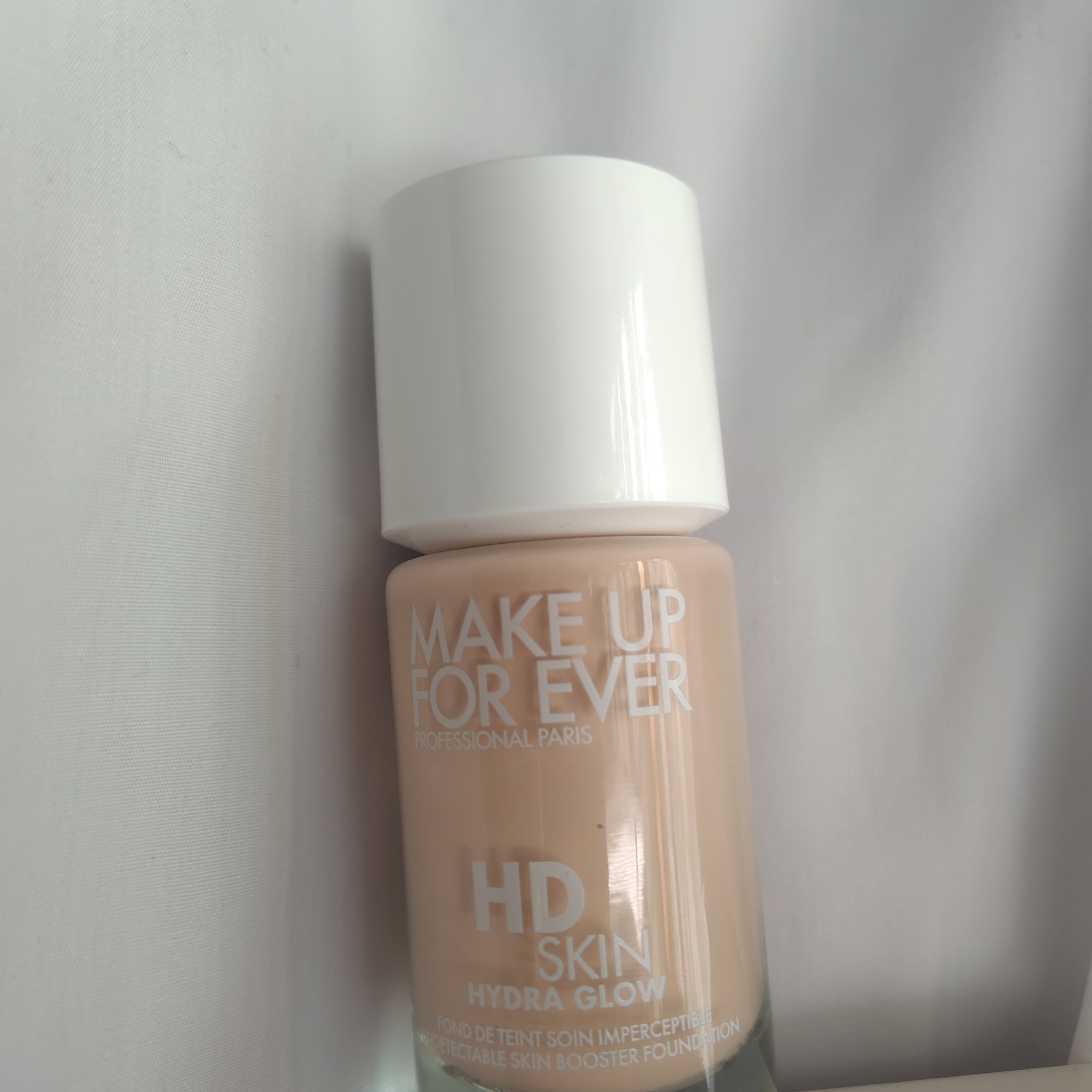 HDスキン ハイドラ グロウ ファンデーション 1N02 スノー/MAKE UP FOR EVER/リキッドファンデーションを使ったクチコミ（2枚目）