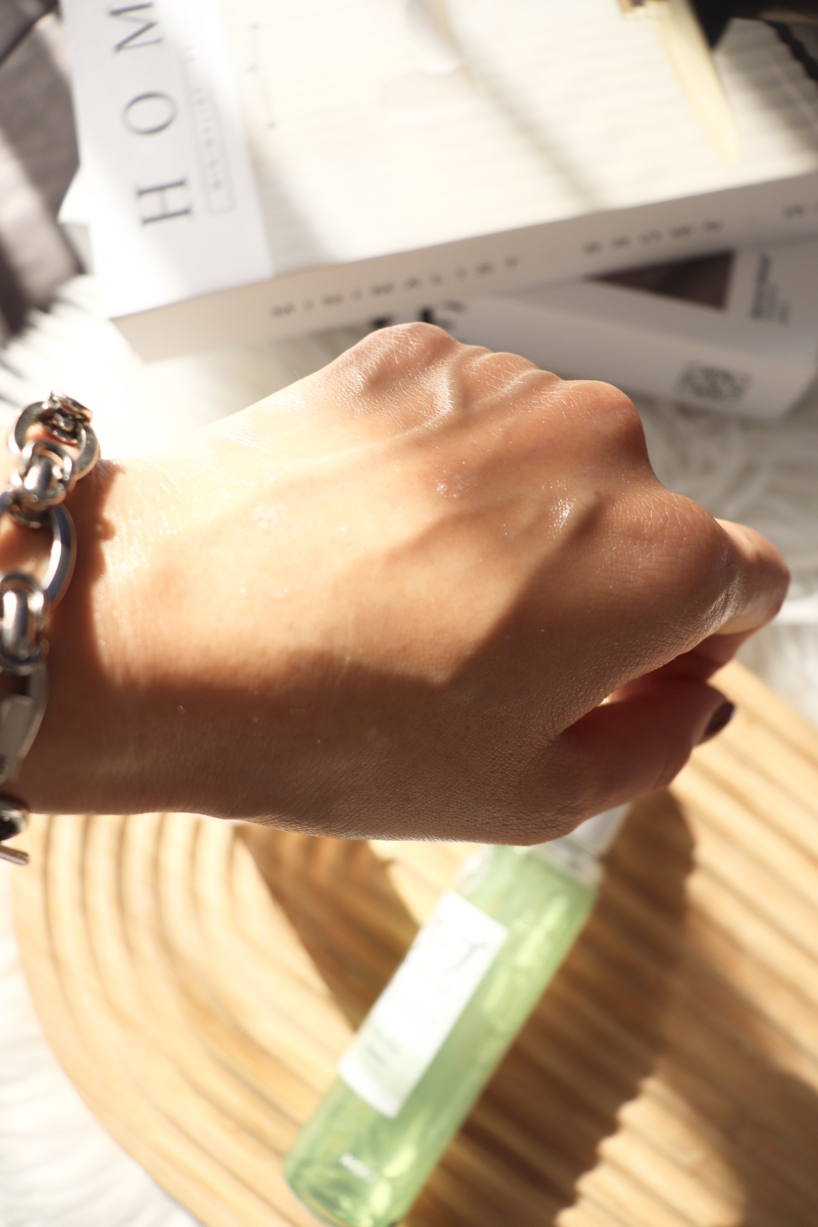 ケープ キープウォーター ナチュラル <無香料>/ケープ/ヘアスプレーを使ったクチコミ（2枚目）