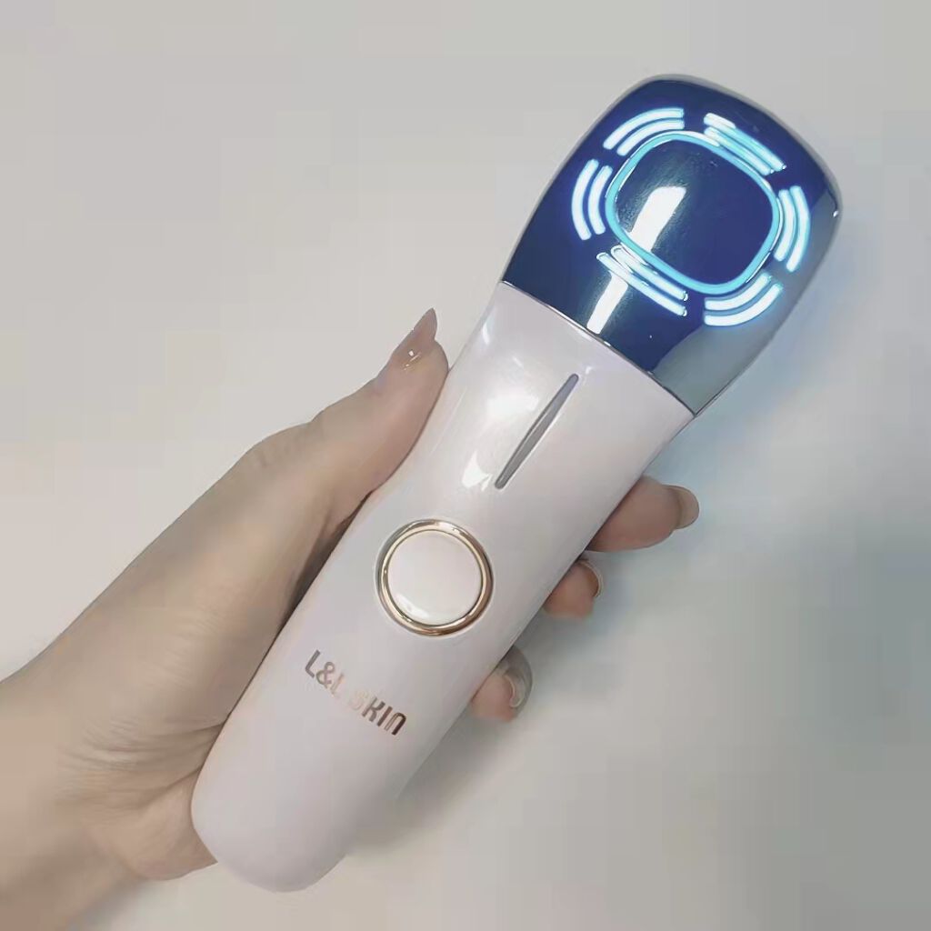 L&L Skin on LIPS 「//おうちエステ//🙋L&LSKINYOKO赤外線光子美顔器✔..」(2枚目)